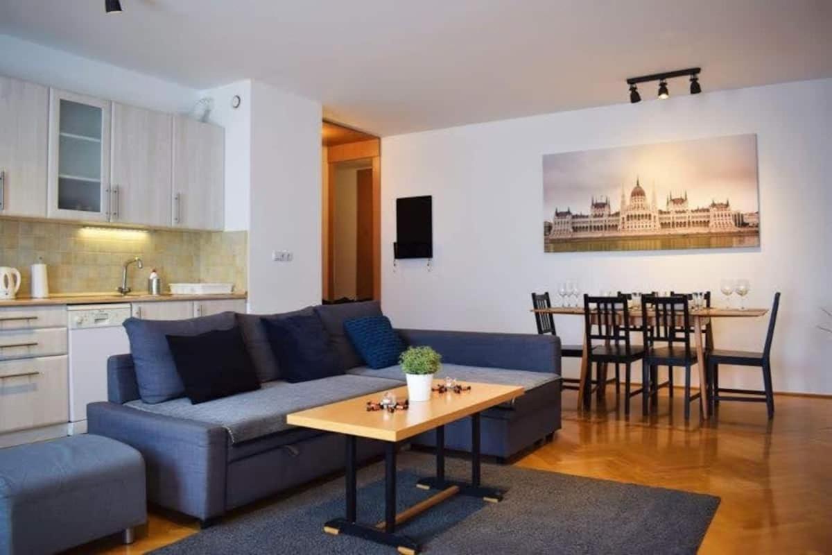 Cosy Apartment In Budapest Downtown With Free Garage Parking 외부 사진